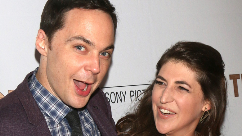 Jim Parsons and Mayam Bialik laughing