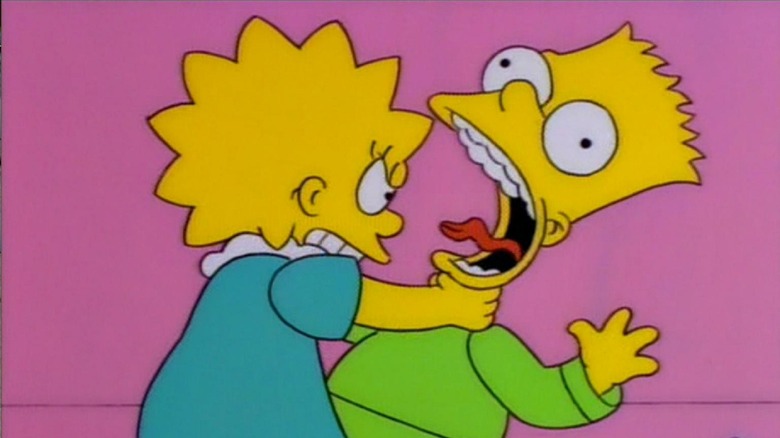 Lisa strangles Bart