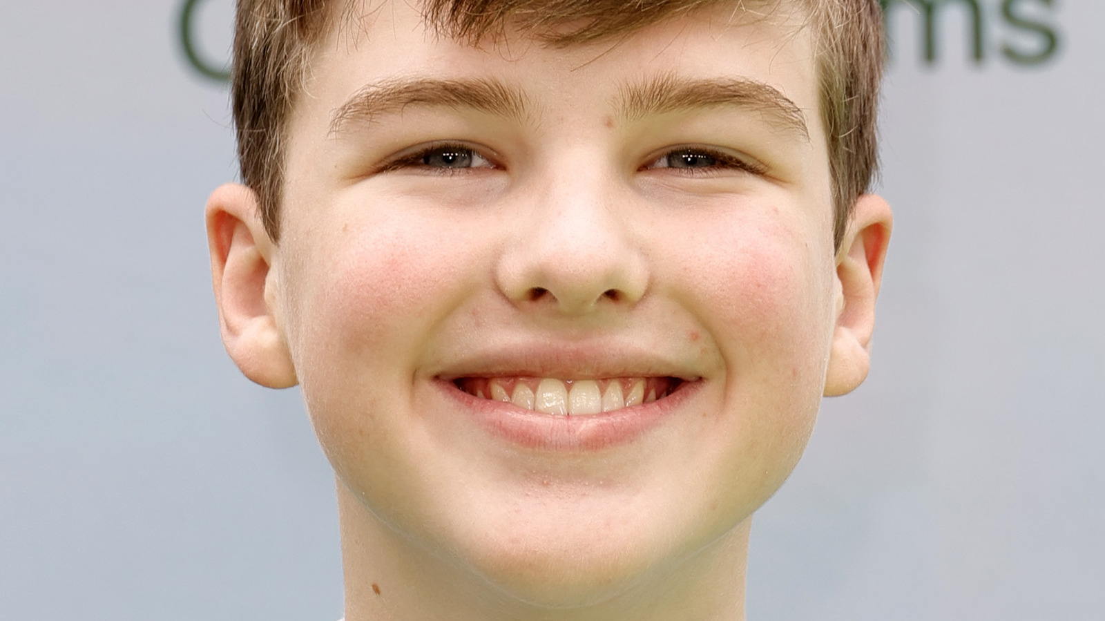 The Young Sheldon Actor You Likely Missed On Modern Family