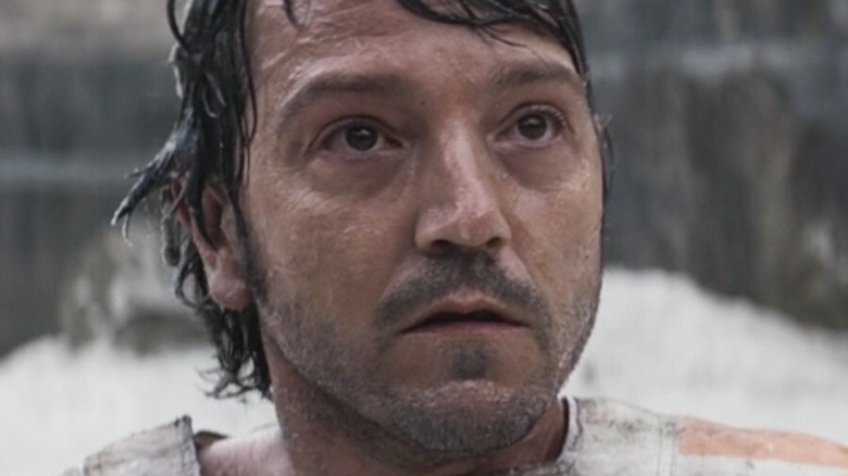 Cassian Andor staring up at a foe within the arena