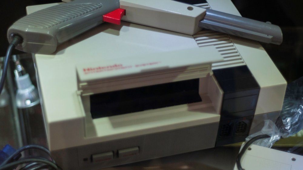 NES door