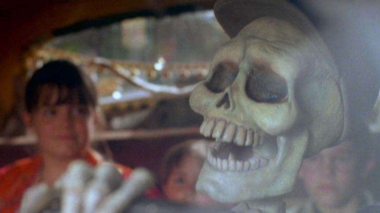 Benny skeleton driving