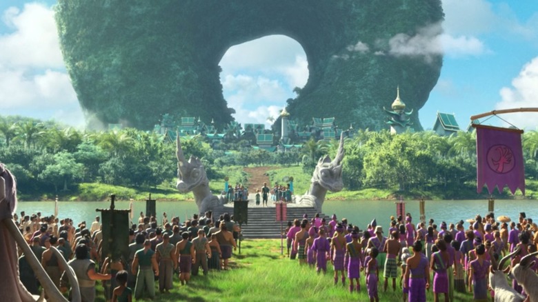 Crowds gathered before stage in Raya and the Last Dragon