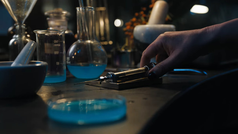 Blue nightshade poison in a lab
