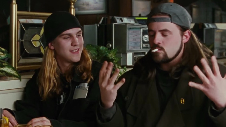 Silent Bob demonstrating