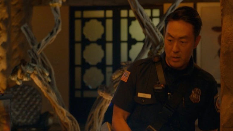 Kenneth Choi and Peter Krause traumatic injury in 9-1-1