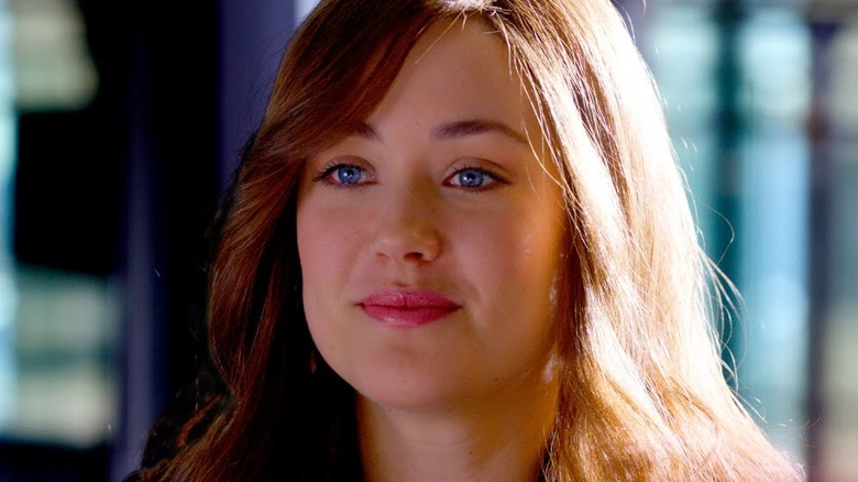Megan Boone Elizabeth Keen phone bleeding