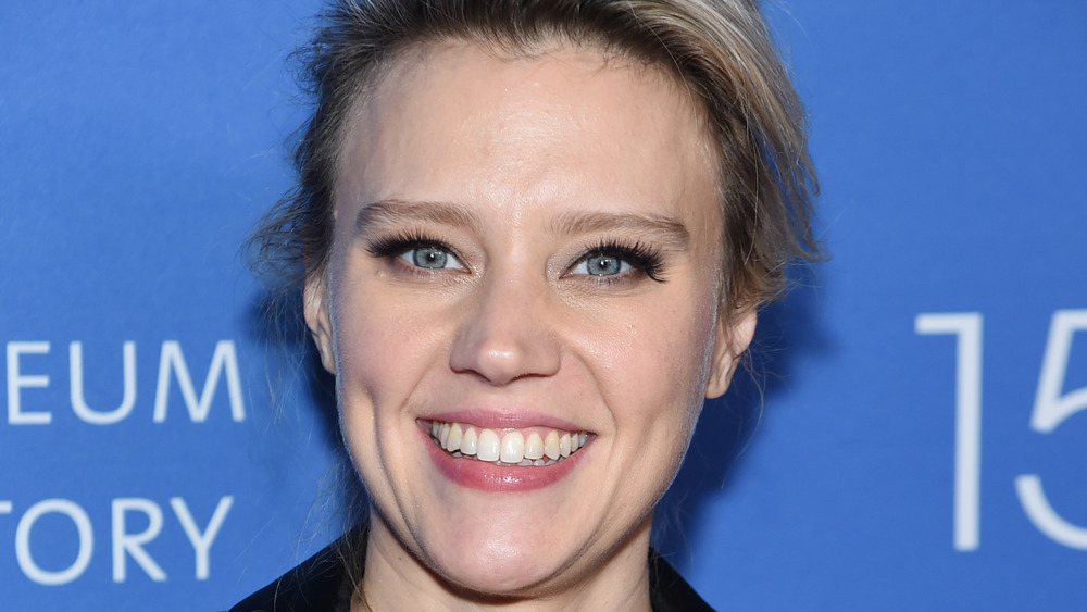 Kate McKinnon smiling