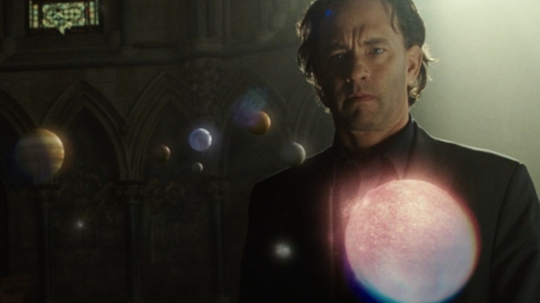 Robert Langdon observes