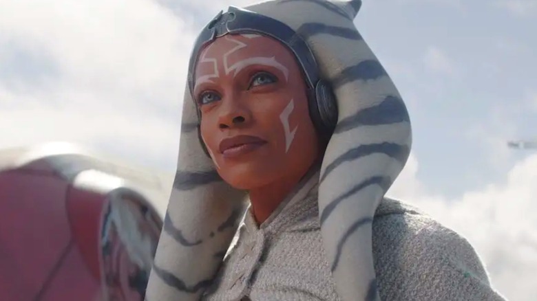 Ahsoka Tano smirking