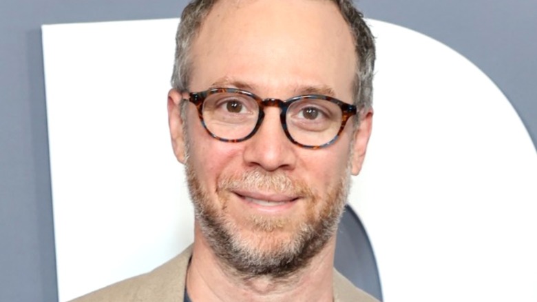 Kevin Sussman smiling