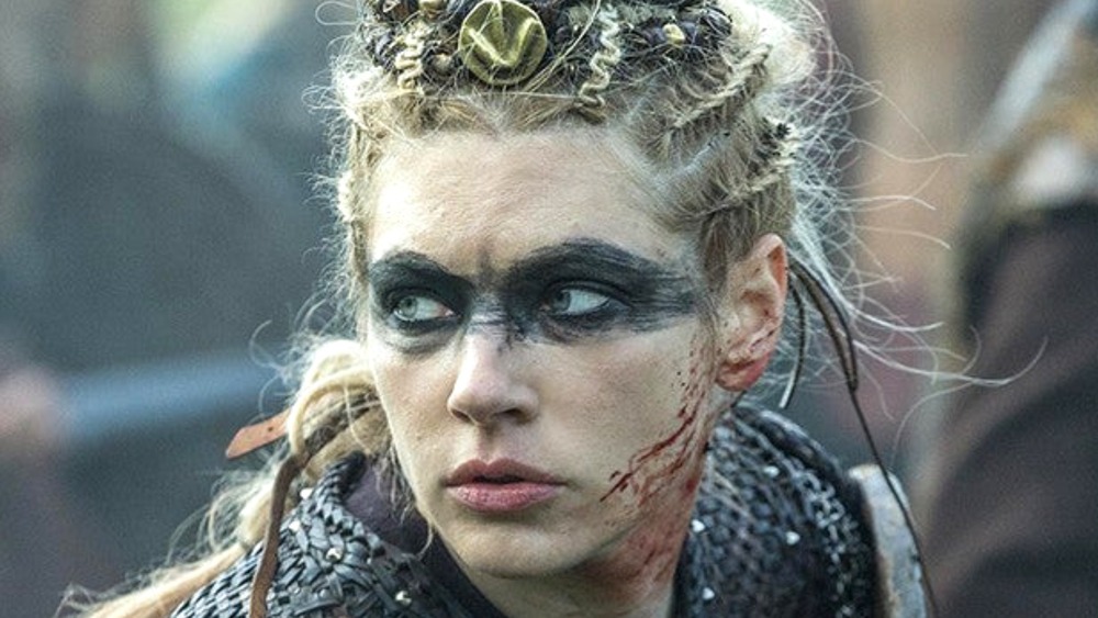 Lagertha blood on face