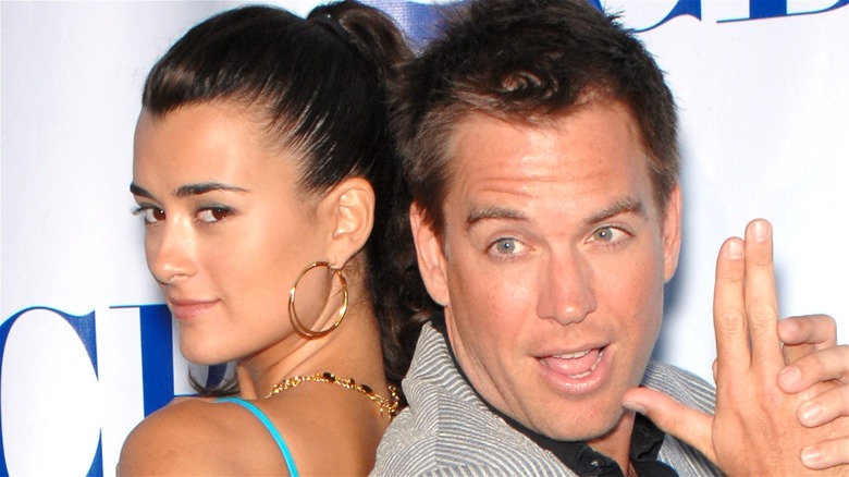 Michael Weatherly leans on Cote de Pablo