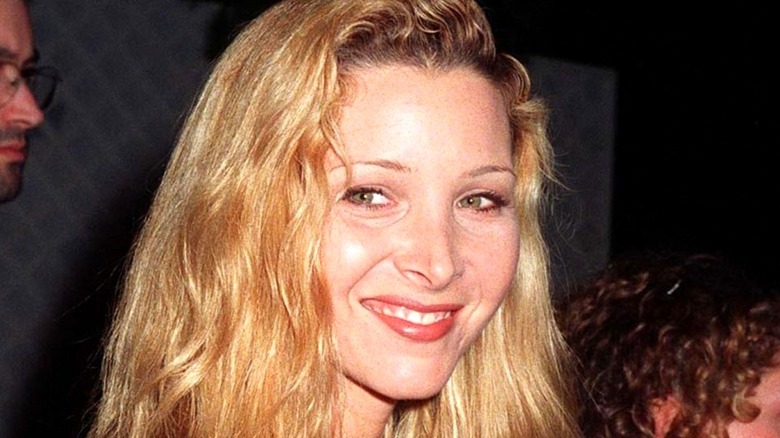 Lisa Kudrow press smile