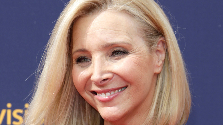 Lisa Kudrow smiling