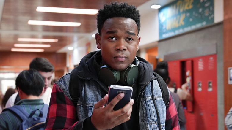Dexter Darden looks up in the hallway