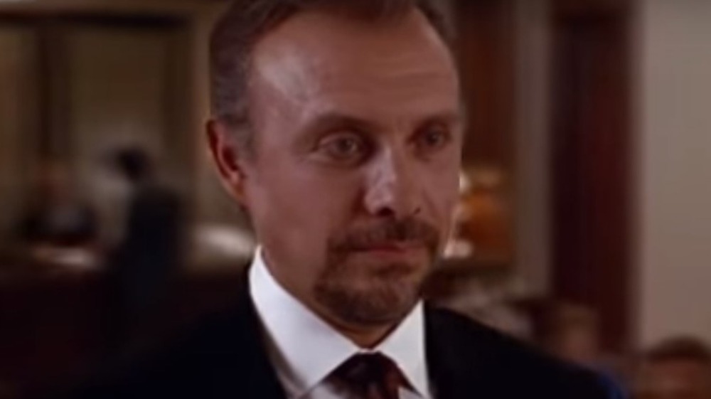 Héctor Elizondo in Pretty Woman