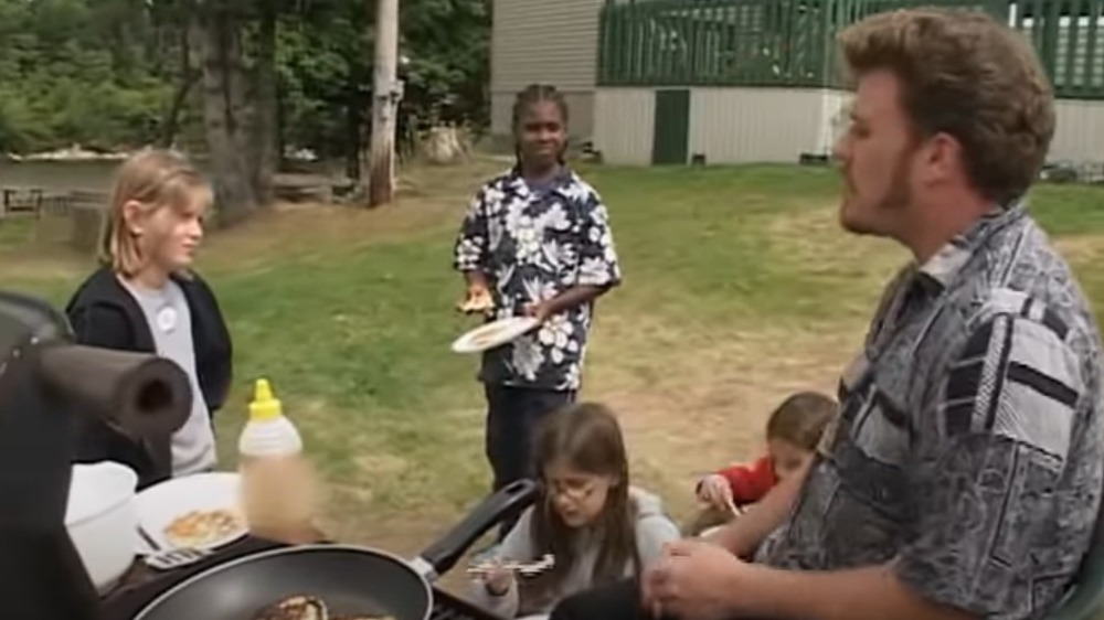 Trailer Park Boys Ricky recruiting Trinity and her friends to steal barbecues