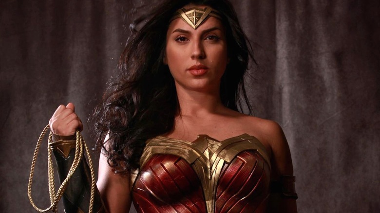 Wonder Woman cosplayer