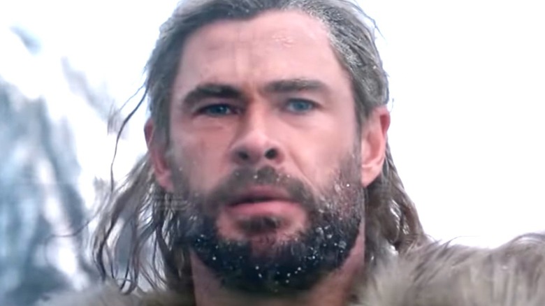 Chris hemsworth as thor snow in hair 