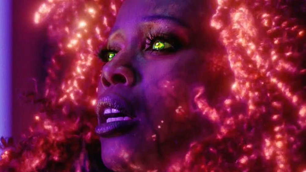 Anna Diop plays Starfire on Titans