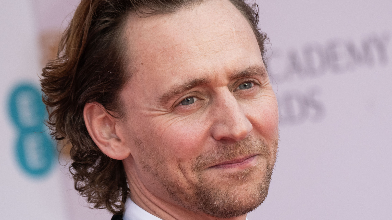 Tom Hiddleston Has A Hilarious Response To Those Thor: Love And Thunder  Rumors