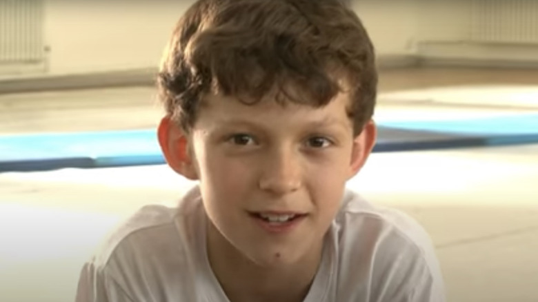 Tom Holland in a Billy Elliot behind-the-scenes video