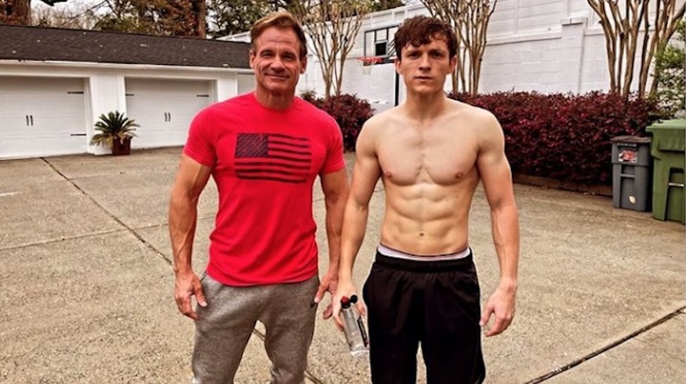 15 Minute Tom Holland Workout Routine For Spider Man for Fat Body