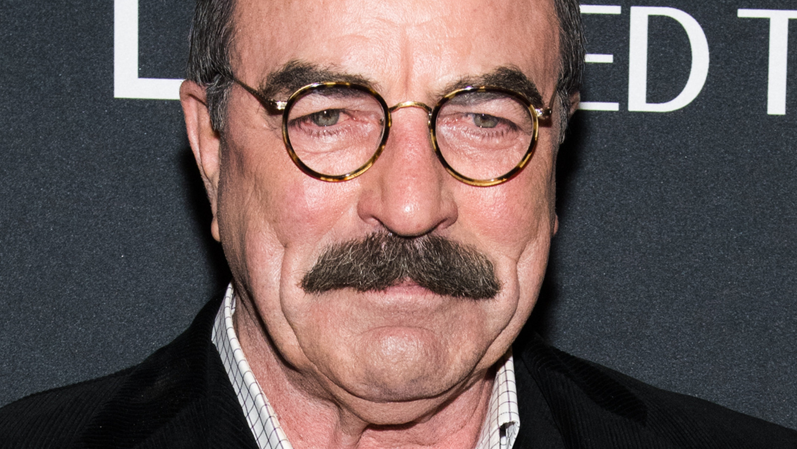 Tom Selleck Teases A Crowded And Dynamic Dinner Table In Blue Bloods ...