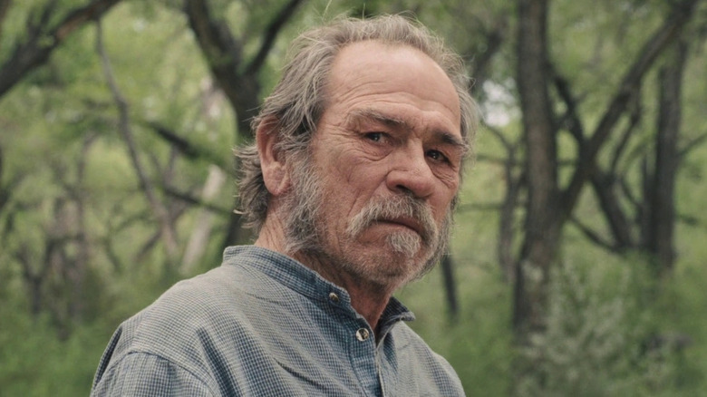 Tommy Lee Jones as Briggs getting emotional in The Homesman