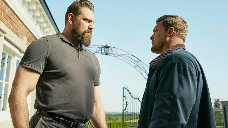 Jack Reacher staring down Paulie on "Reacher" (2022-present)