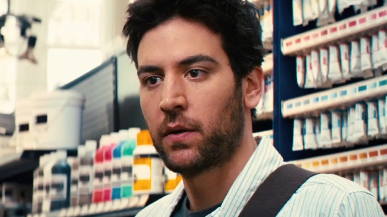 Sam looking surprised in Happythankyoumoreplease