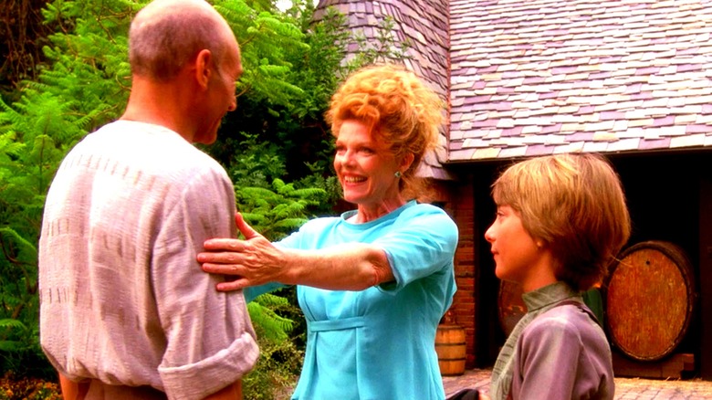 Picard's sister-in-law and nephew in Star Trek: The Next Generation (1987 - 1994)