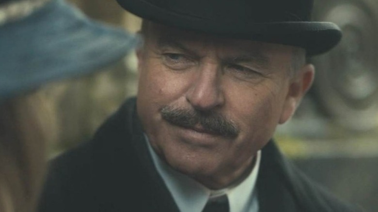 Chester Campbell with a bowler hat on "Peaky Blinders" (2013-2022)