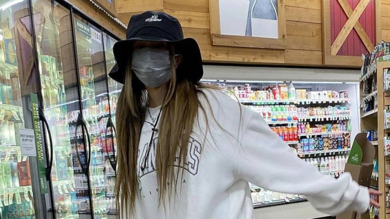 Valkyrae in store