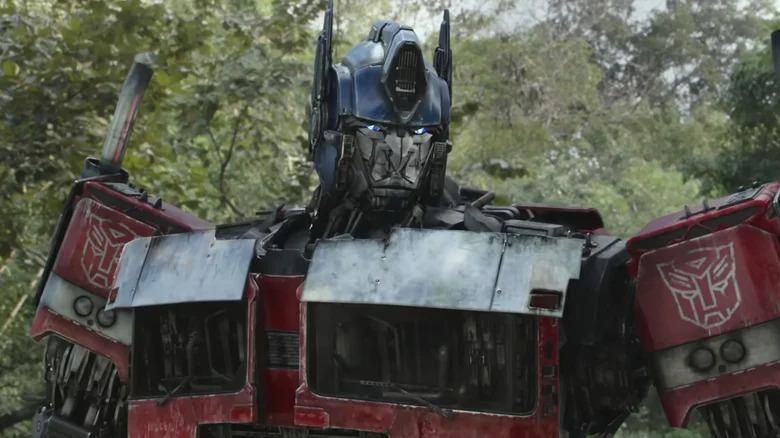 Optmis Prime covered in debris