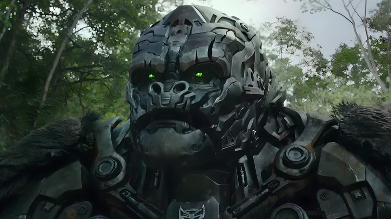 A closeup of Optimus Primal 