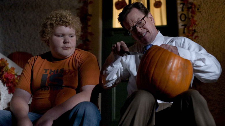 Charlie and Steven carve pumpkins in "Trick 'r' Treat"