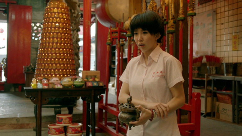 Xie Ya Zhen in her family temple in "The Teenage Psychic" (2017)