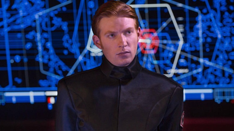 General Hux in control room