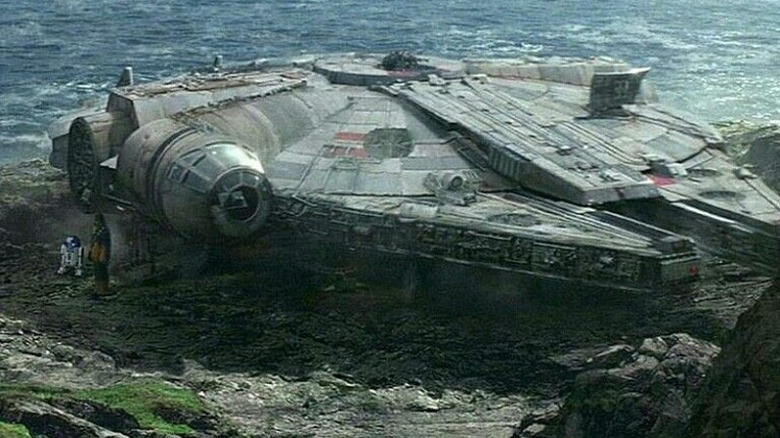 The Millennium Falcon at the end of The Force Awakens