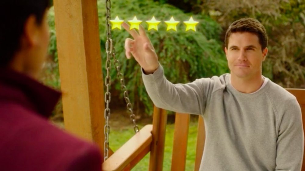 Robbie Amell in Upload