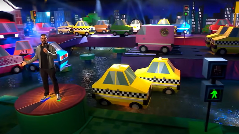 Daman Wayans Jr. hosting Frogger