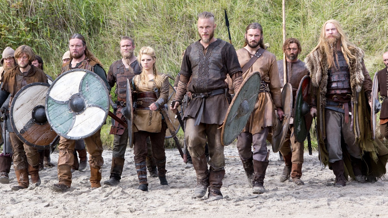 Vikings Creator On Why The Series' Fight Scenes Look So Real Exclusive
