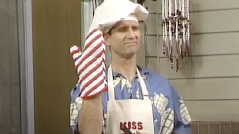 Ed O'Neill on Married...with Children, Season 4, Episode 1