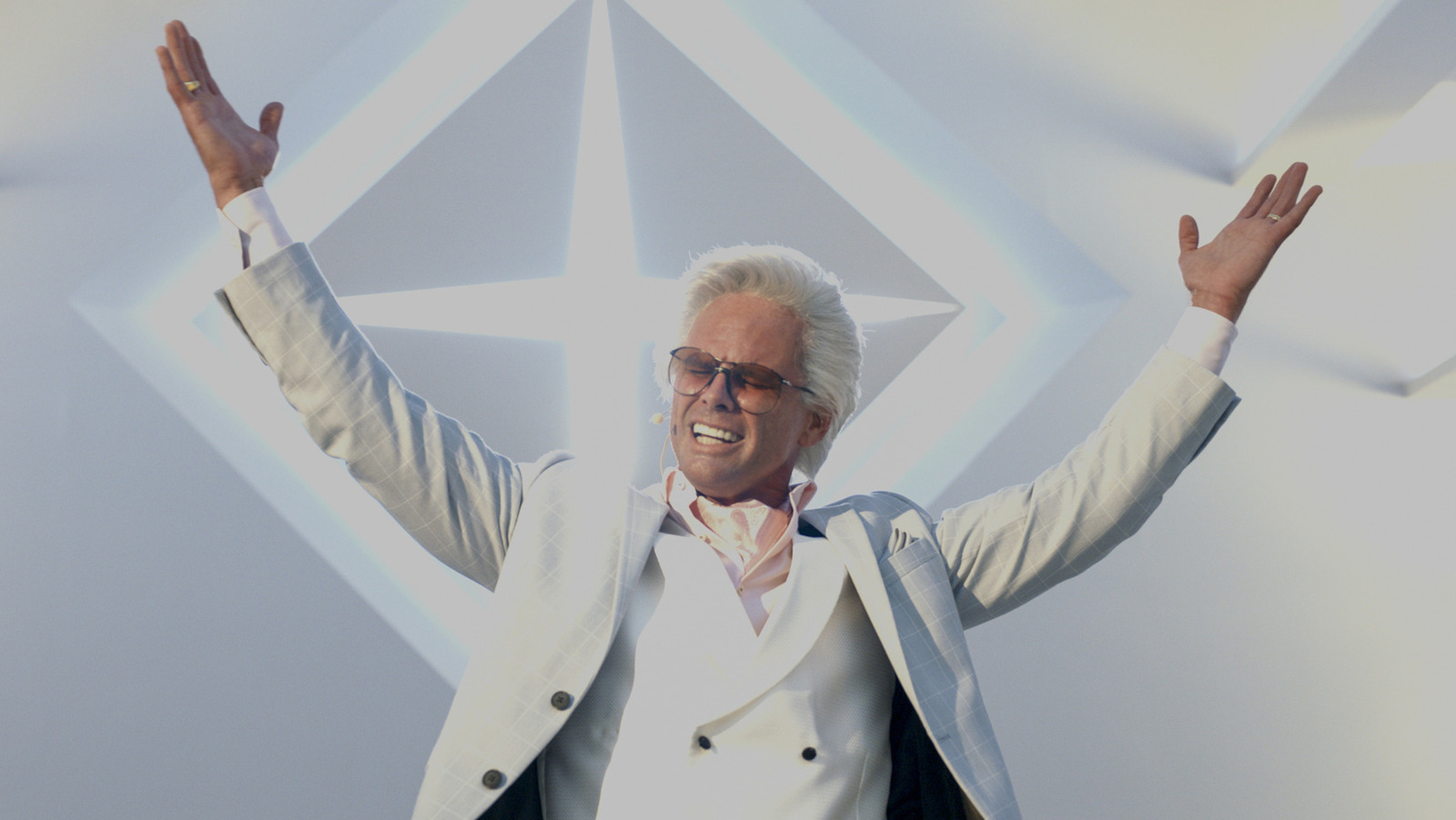 Walton Goggins Sums Up Playing Baby Billy In The Righteous Gemstones