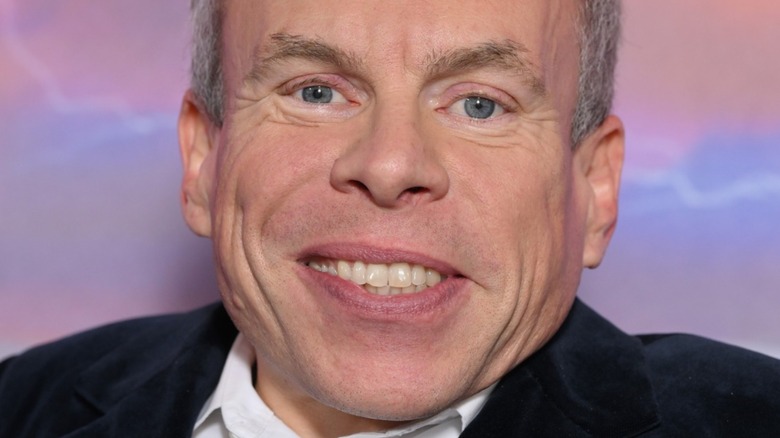 Warwick Davis at premiere event