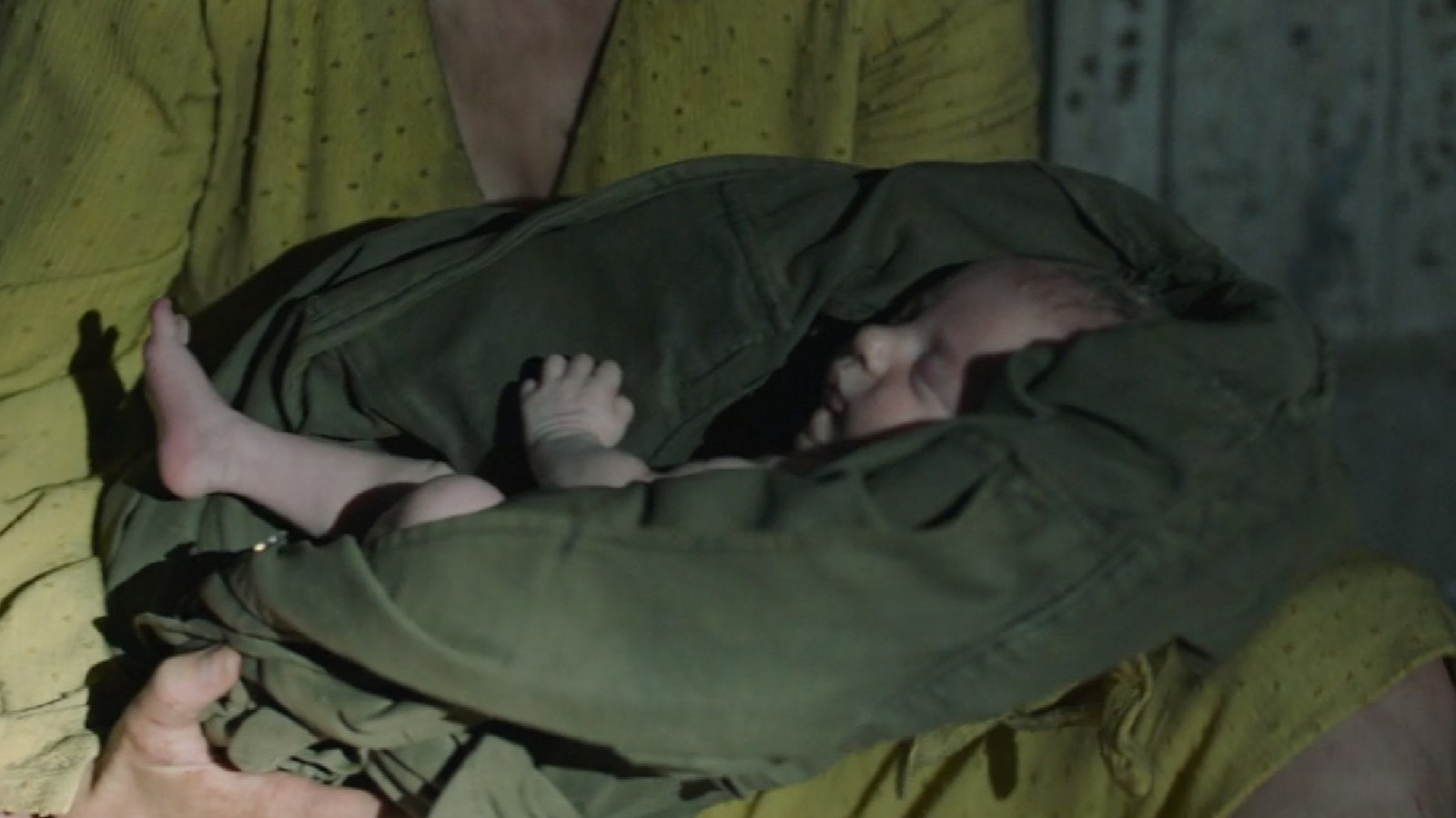 The Last of Us: Ellie's Birth, Baby Scene Explained in Season Finale