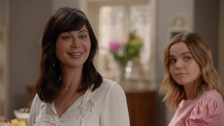 Grace and Cassie smiling 