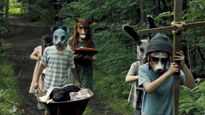 The masked children from 'Pet Sematary' (2019)